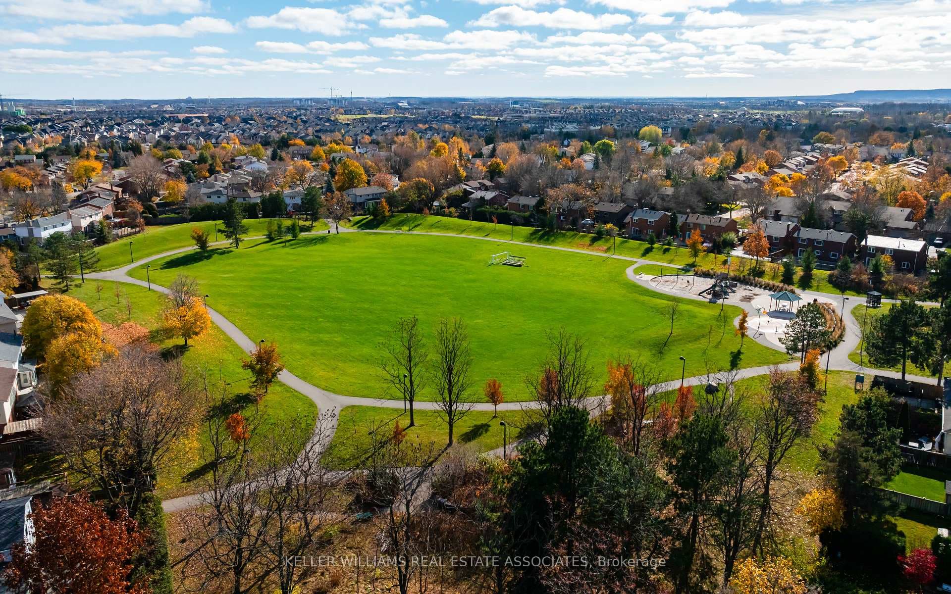 794 Laurier Avenue photo 40