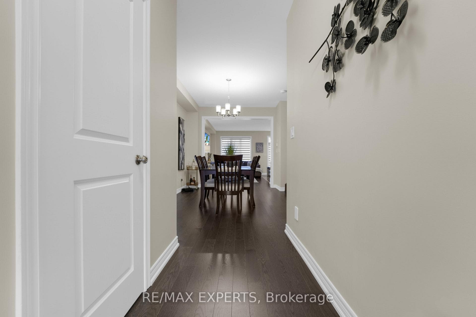 70 Clifford Crescent photo 17