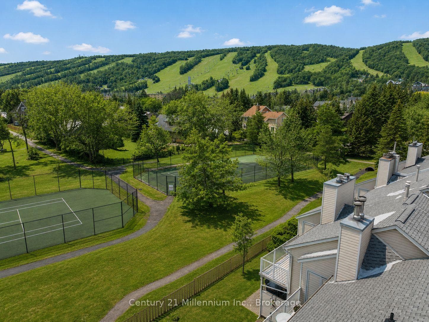 162 Settlers Way Unit 20 photo 21