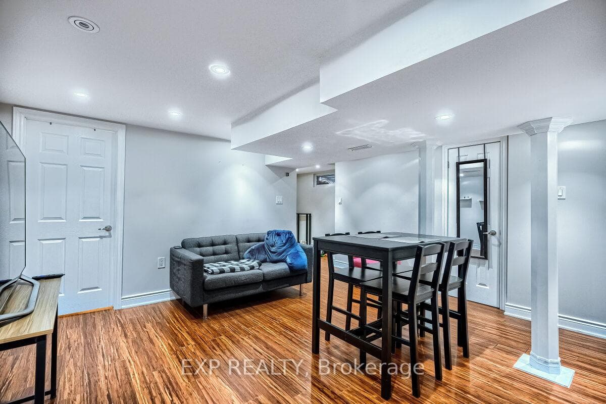 3499 Ellengale Drive photo 32