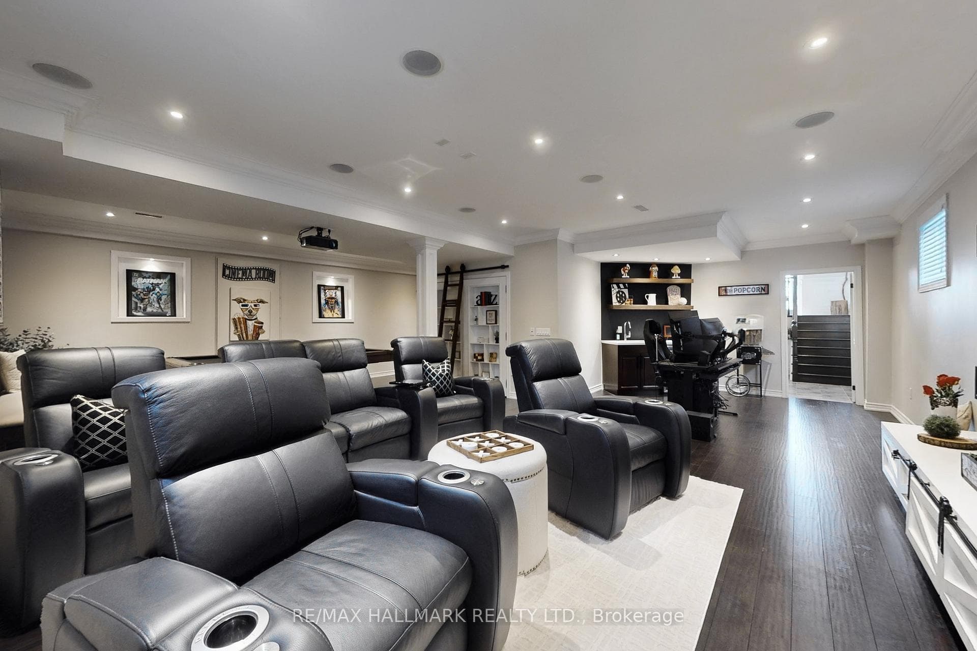 52 Mcechearn Crescent photo 37
