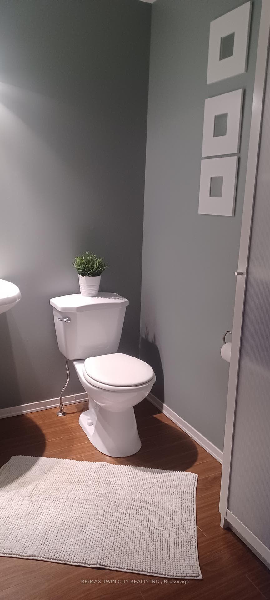 54 Green Valley Drive Unit 12 photo 6