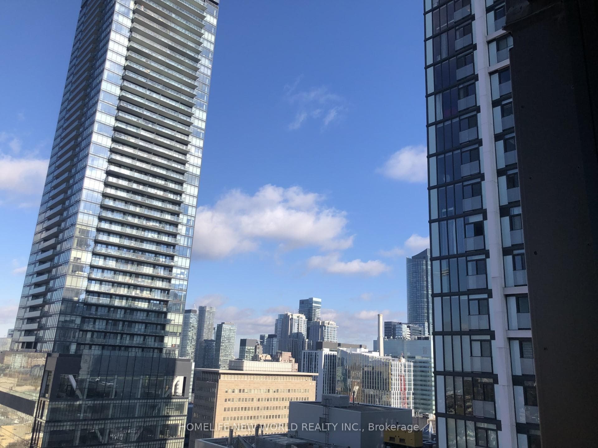 238 Simcoe Street Unit 2801 photo 12