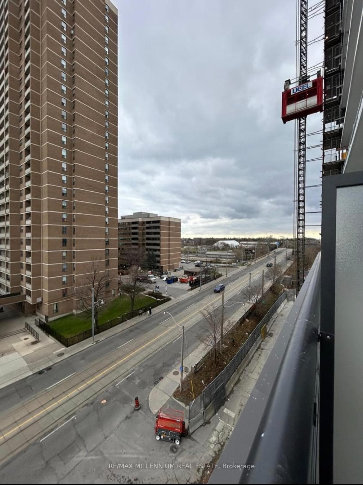 286 Main Street Unit 1601 photo 11