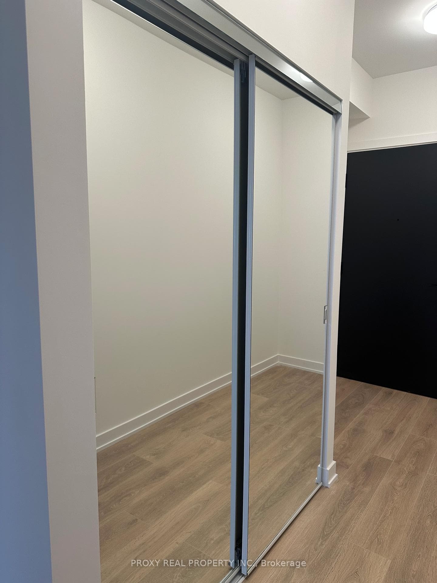 117 Broadway Avenue Unit 3212 photo 6