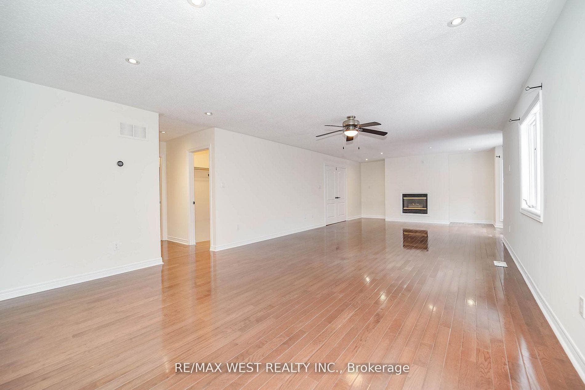 81 Woodview Drive photo 25