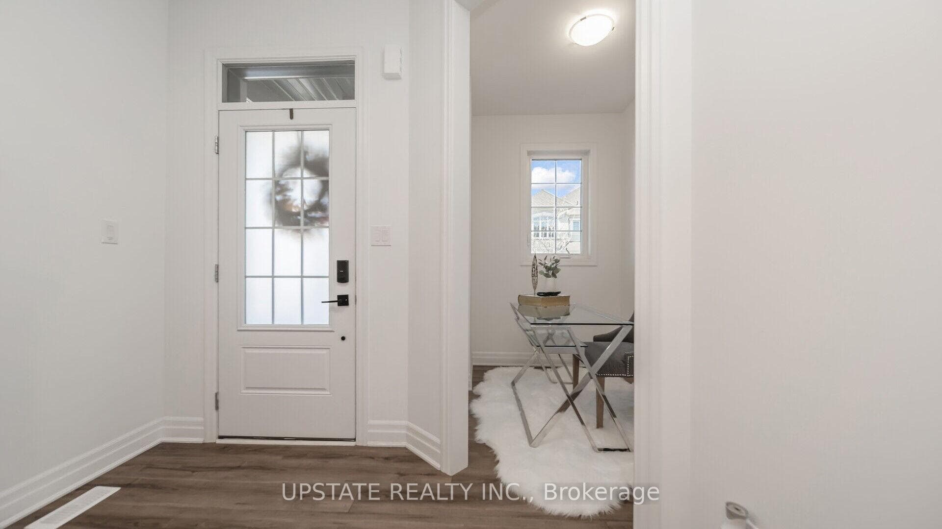 1635 Thames Circle photo 7
