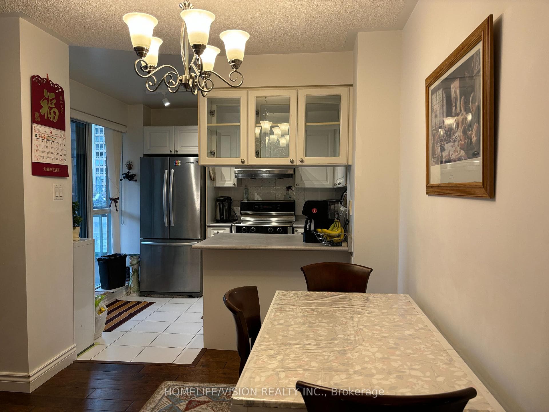 887 Bay Street Unit 404 photo 8