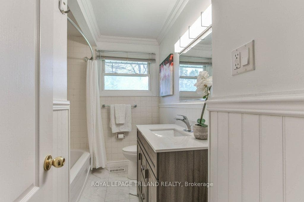76 MASSON Court photo 28