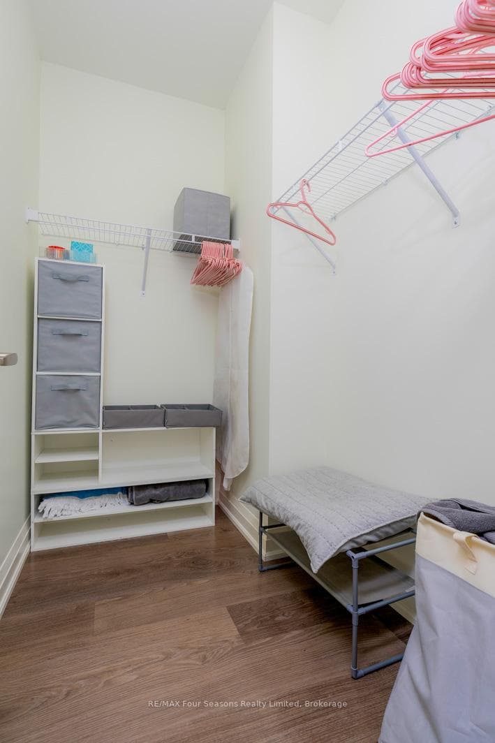 Walk in Closet