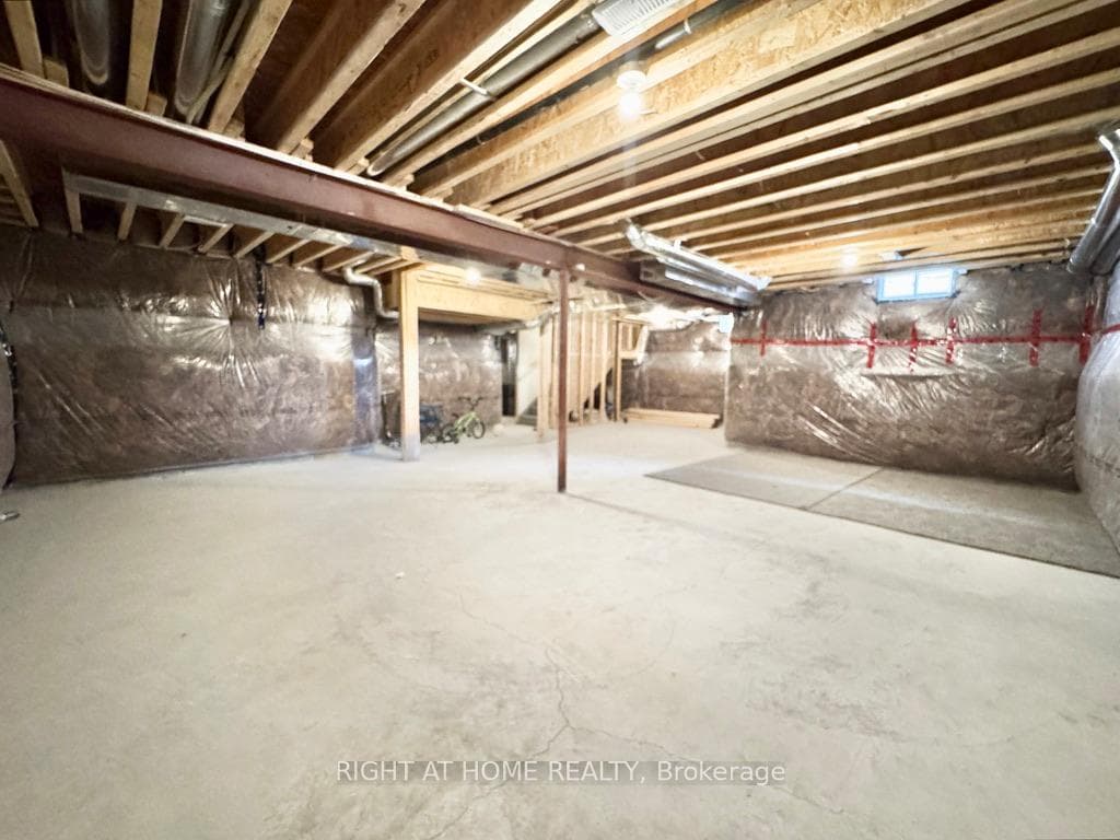 79 Calypso Avenue photo 16