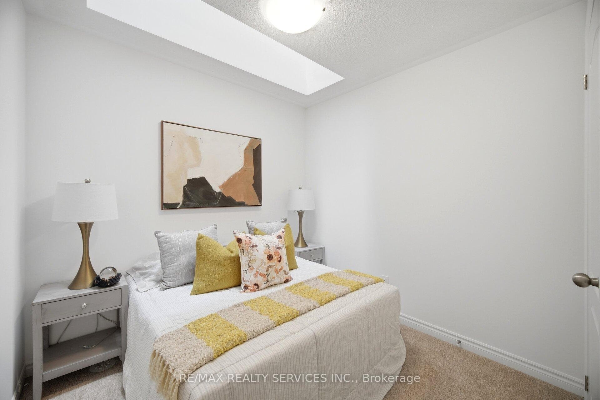 19 Tiveron Avenue photo 35