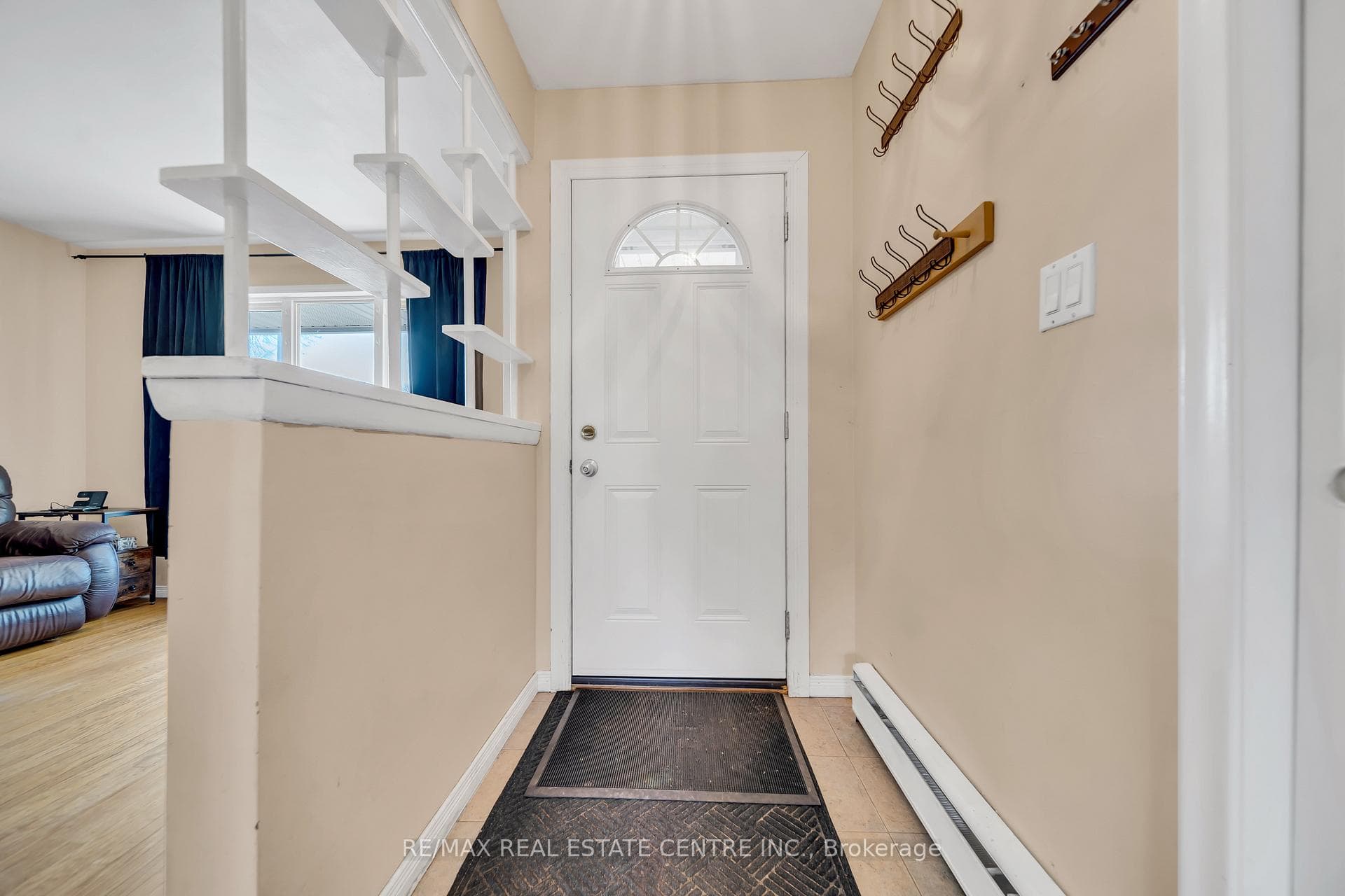 51 Vardon Avenue photo 6