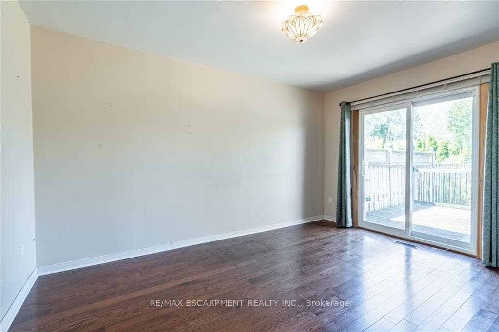 100 Bonaventure Drive photo 21