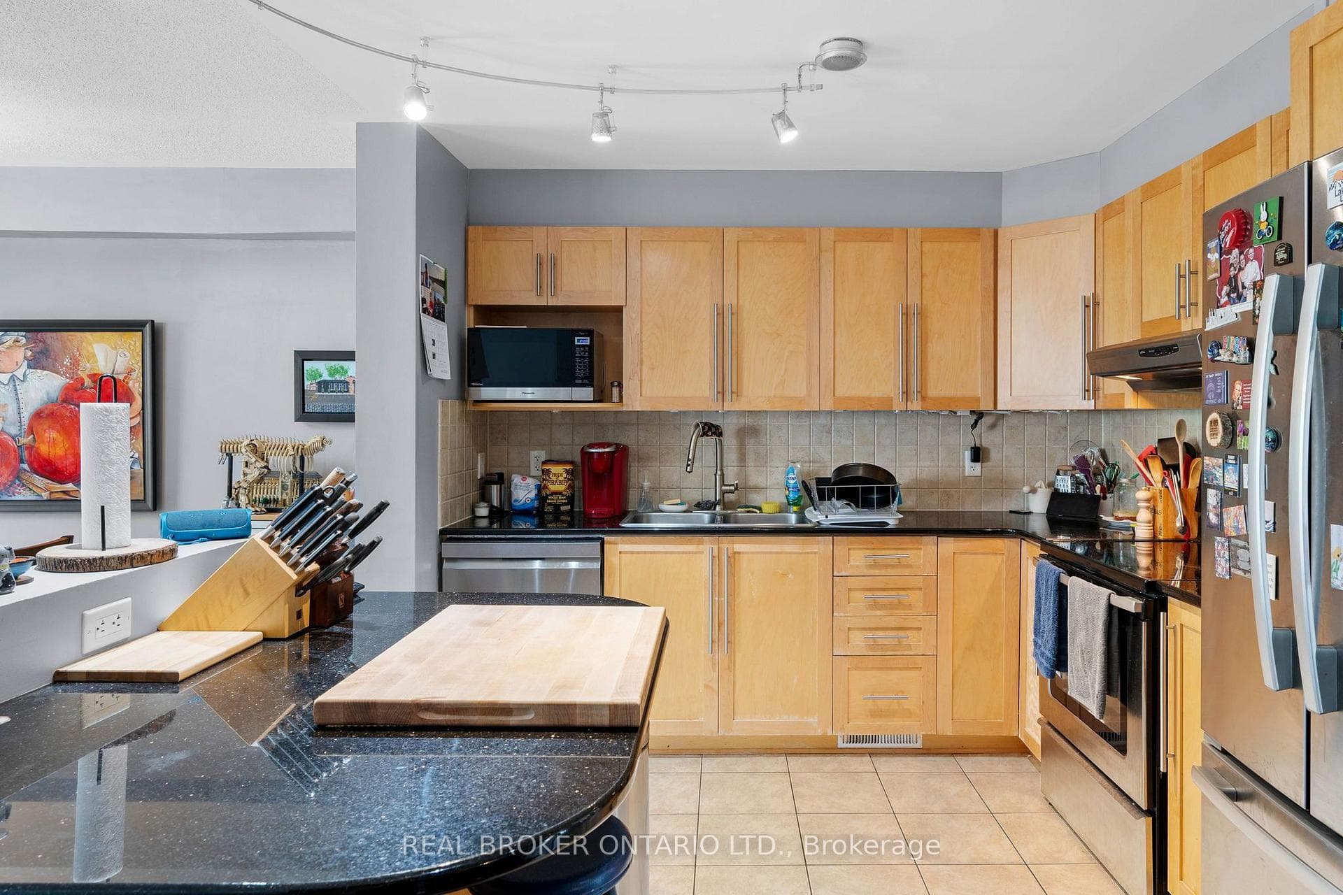 137 Marrissa Avenue photo 6