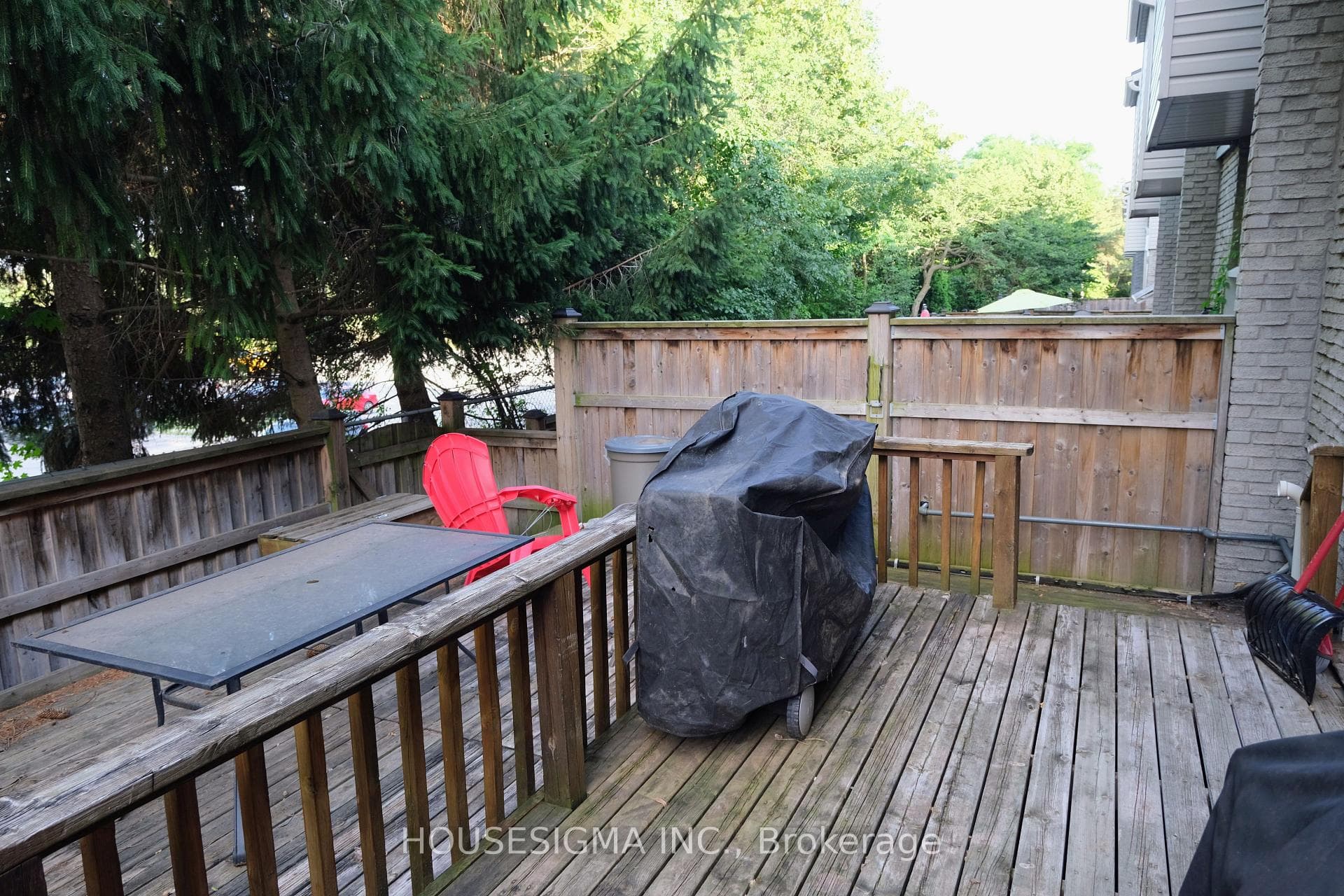 159 Sandringham Crescent Unit 88 photo 21