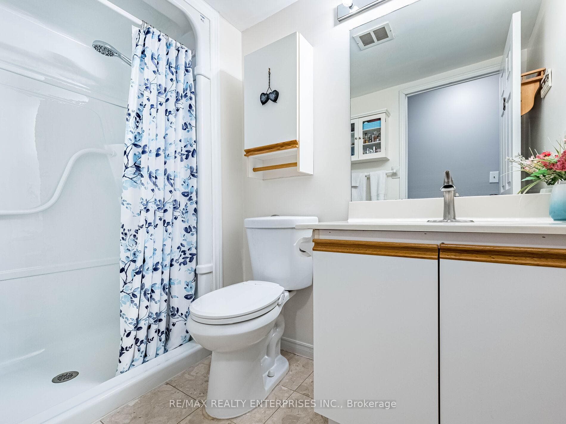 3267 King Street Unit 105 photo 25