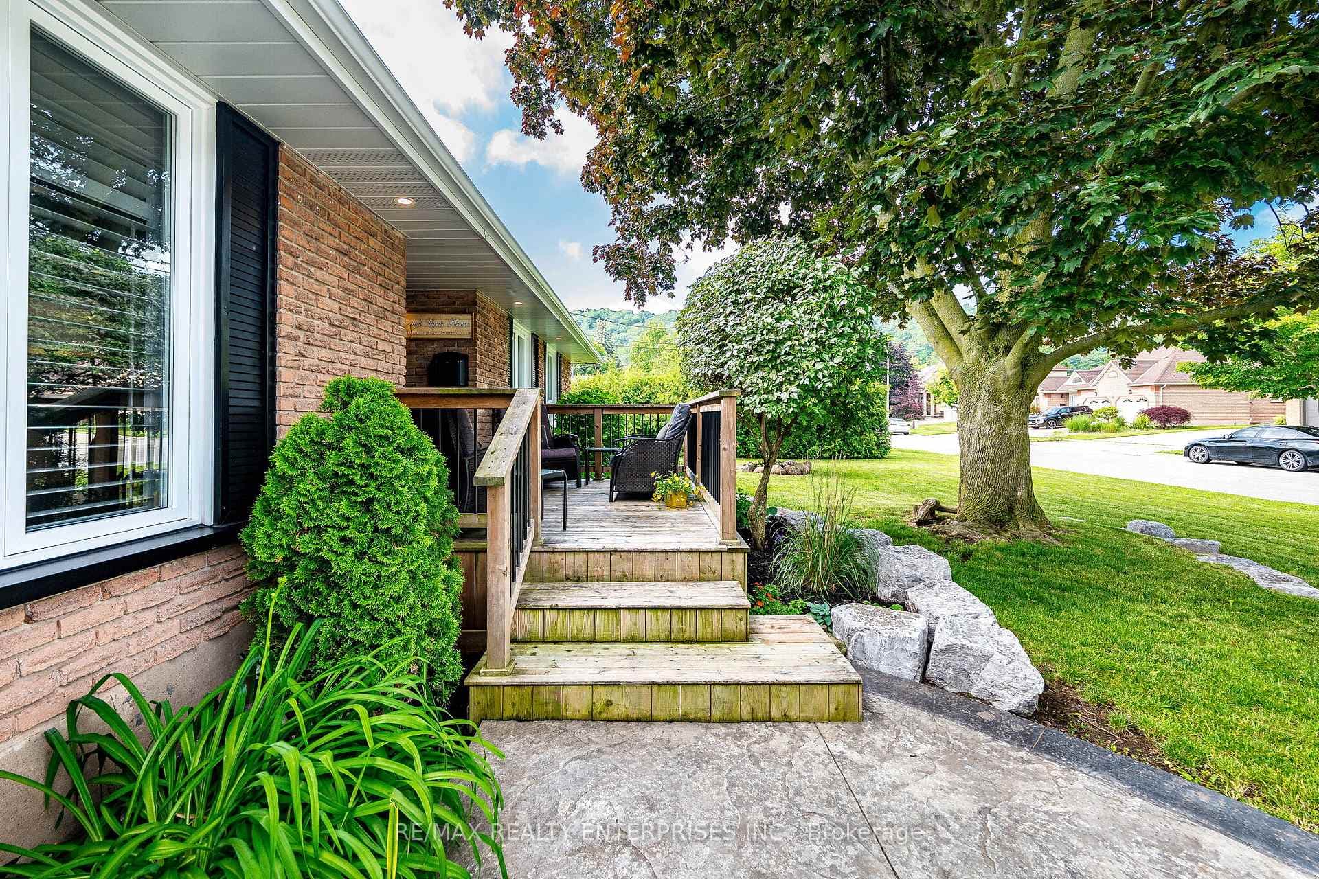 19 Baker Road photo 3