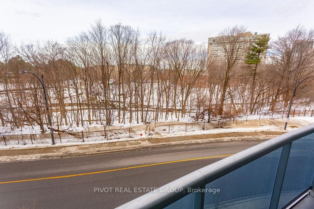 90 Absolute Avenue Unit 311 photo 17