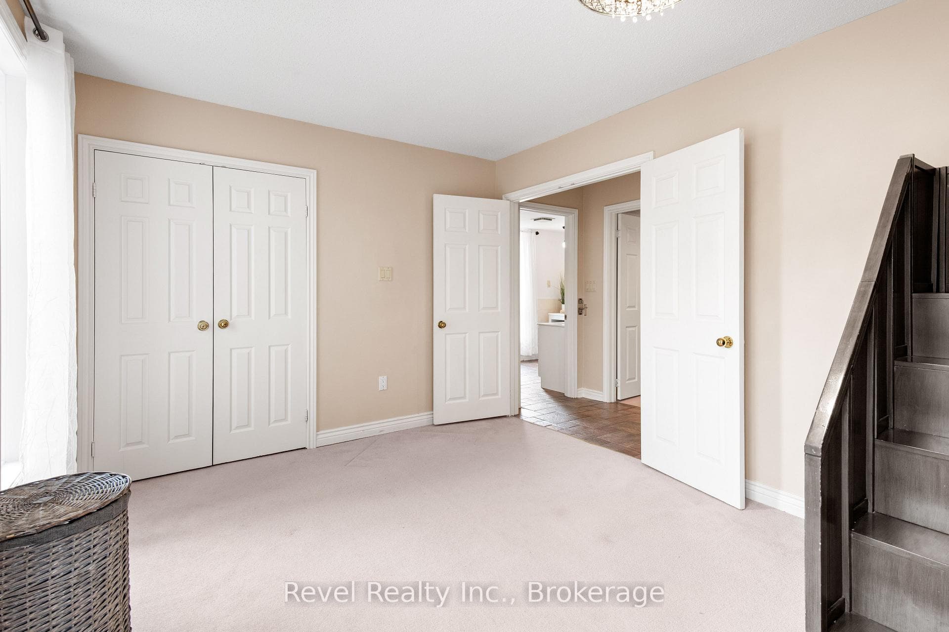 27 Cedar Crescent photo 16