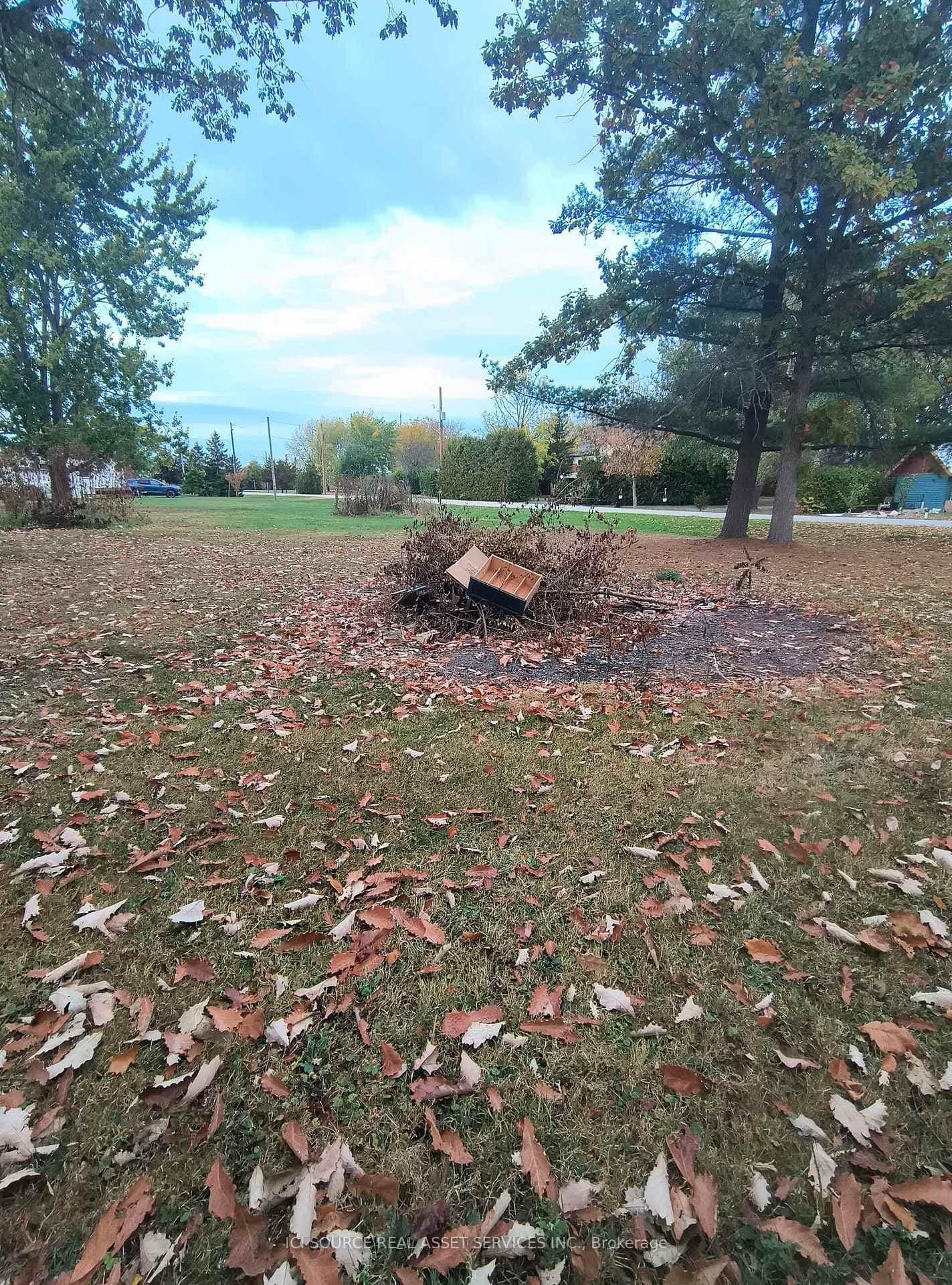 3215 Mill Street photo 2