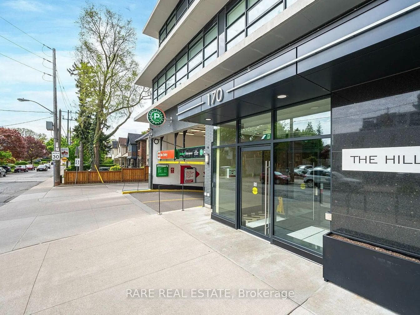 170 Chiltern Hill Road Unit 203 photo 2