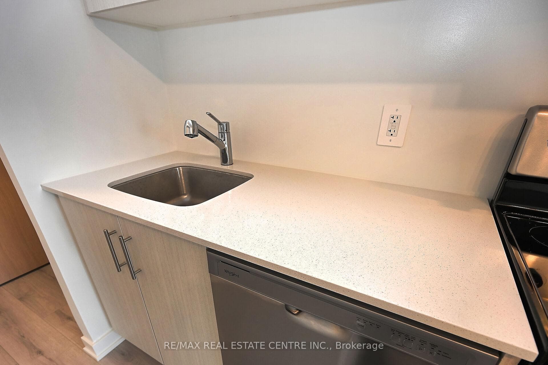 1440 Clarriage Court Unit 505 photo 20