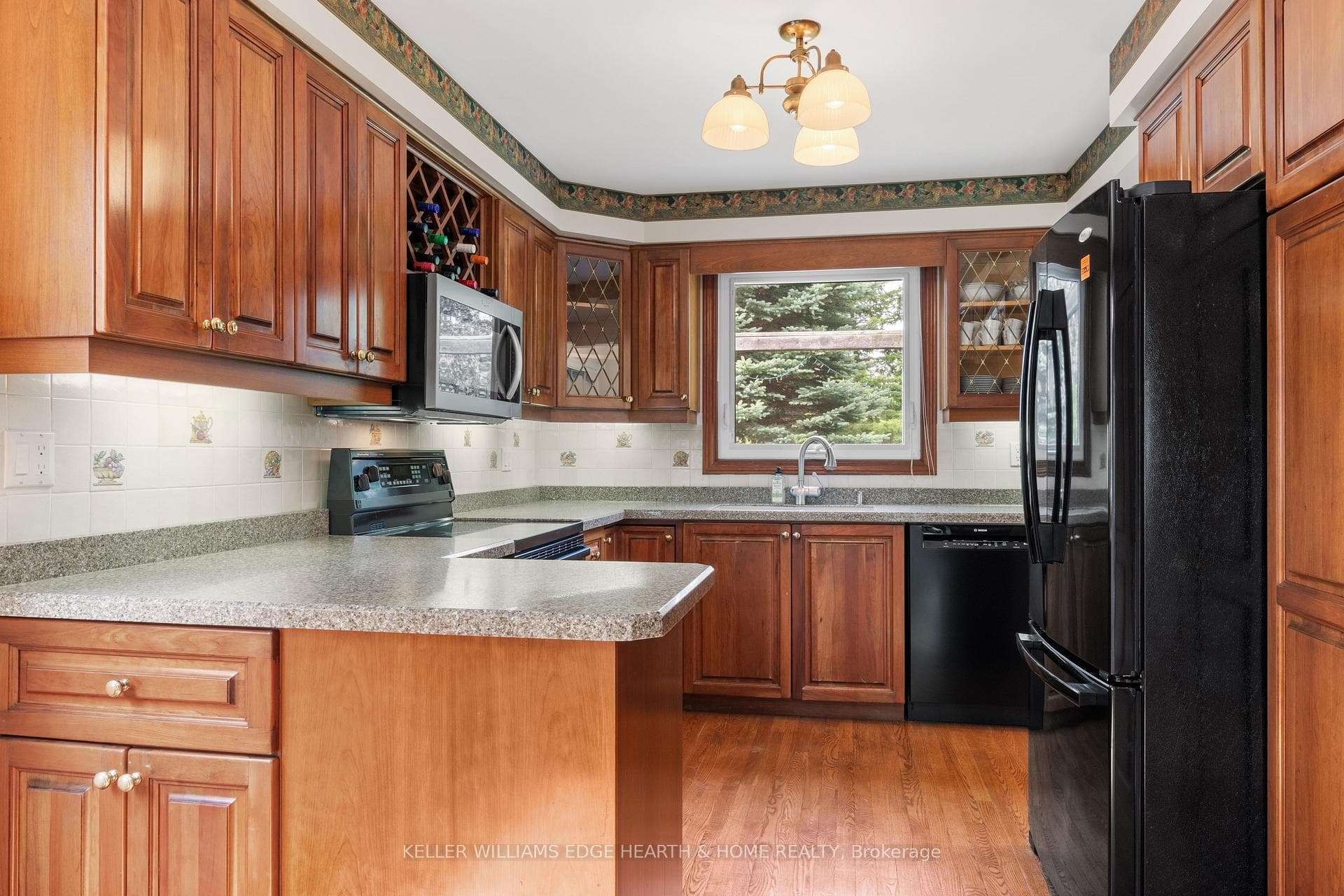 2170 Belgrave Court photo 12