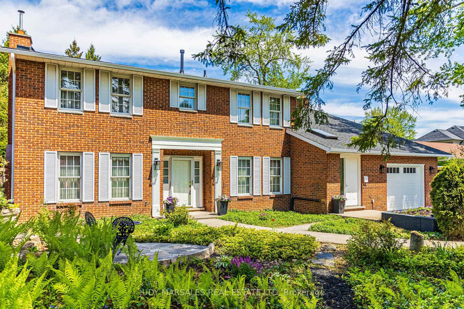 637 Hiawatha Boulevard photo 1