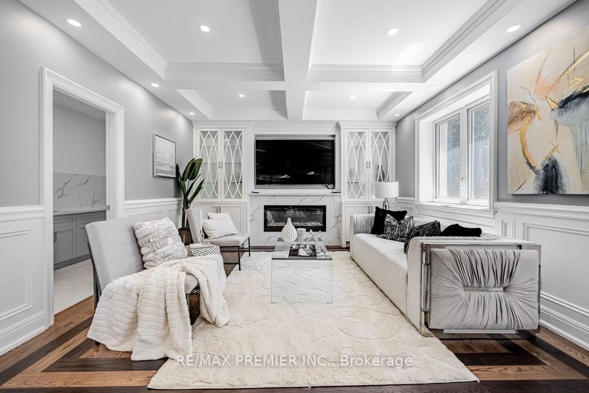 29 Millburn Drive photo 13