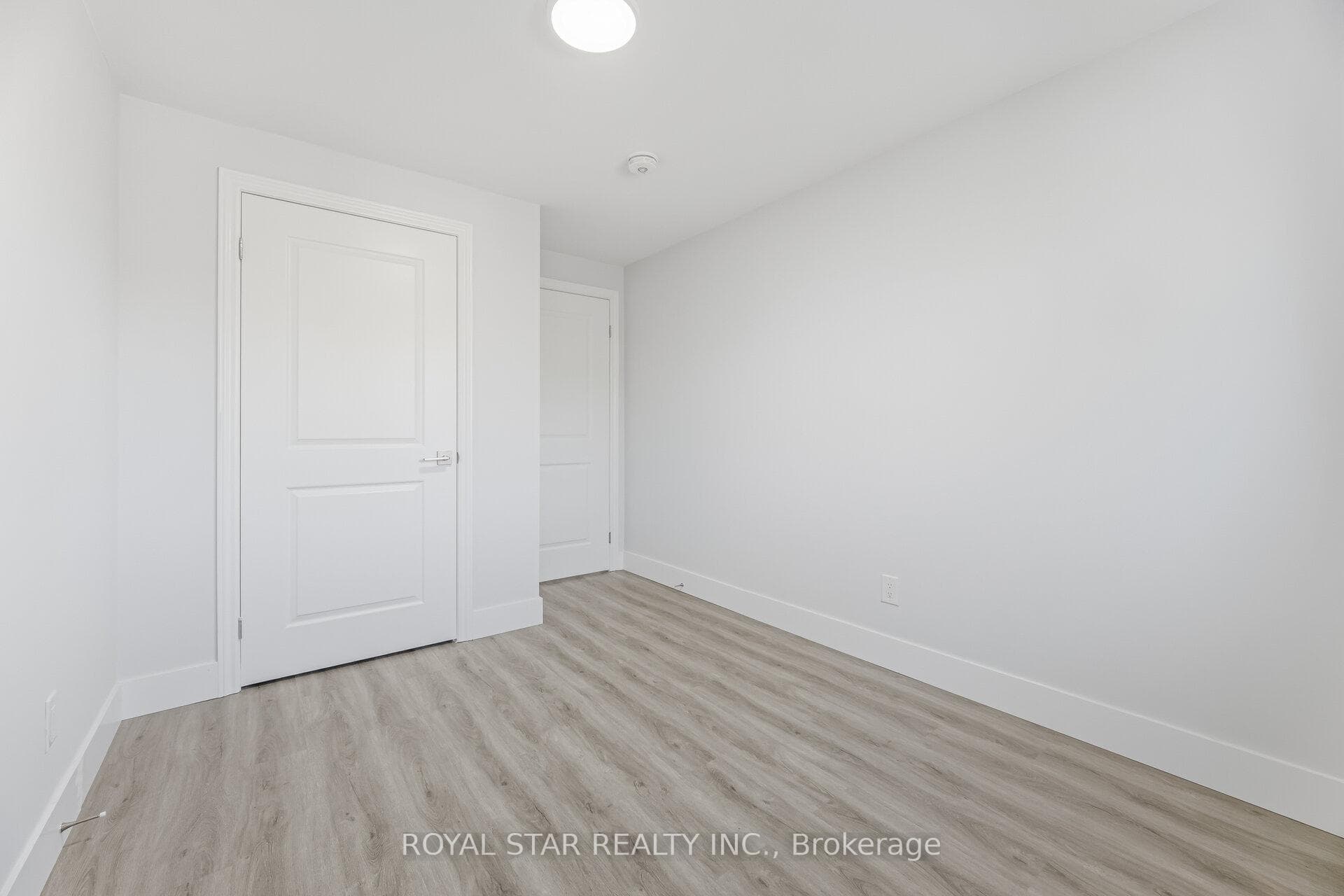11 Plaisance Road Unit 3 photo 30