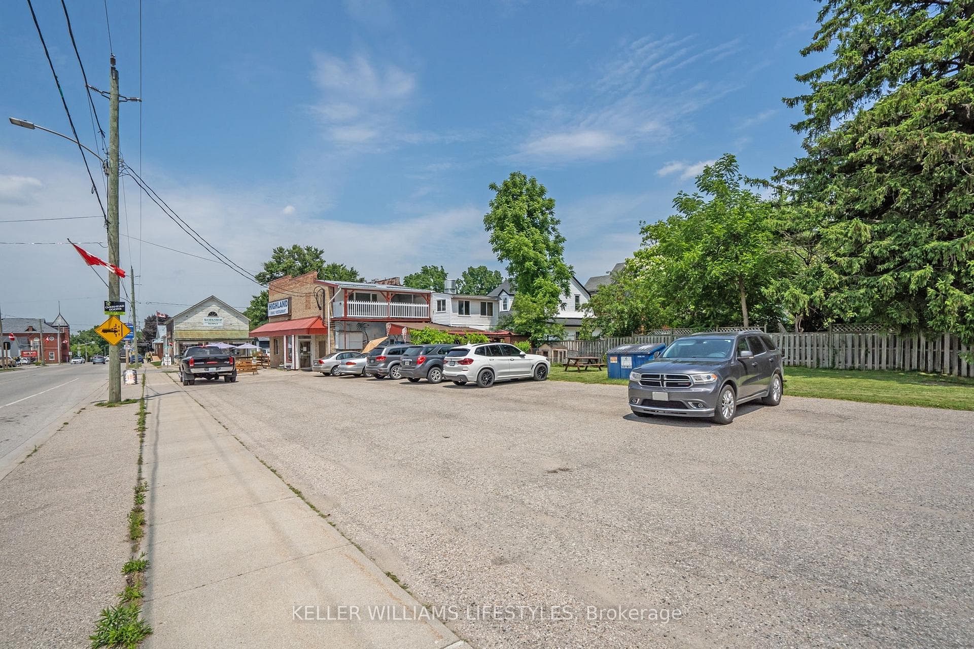 103 Commissioner Street photo 5
