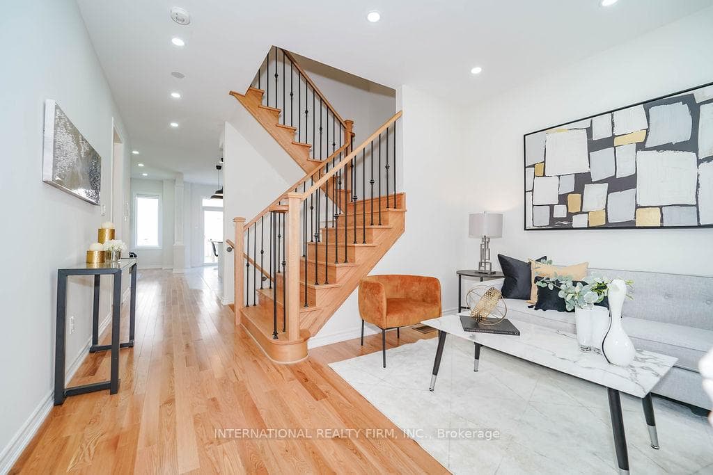 20 Hickling Lane photo 10