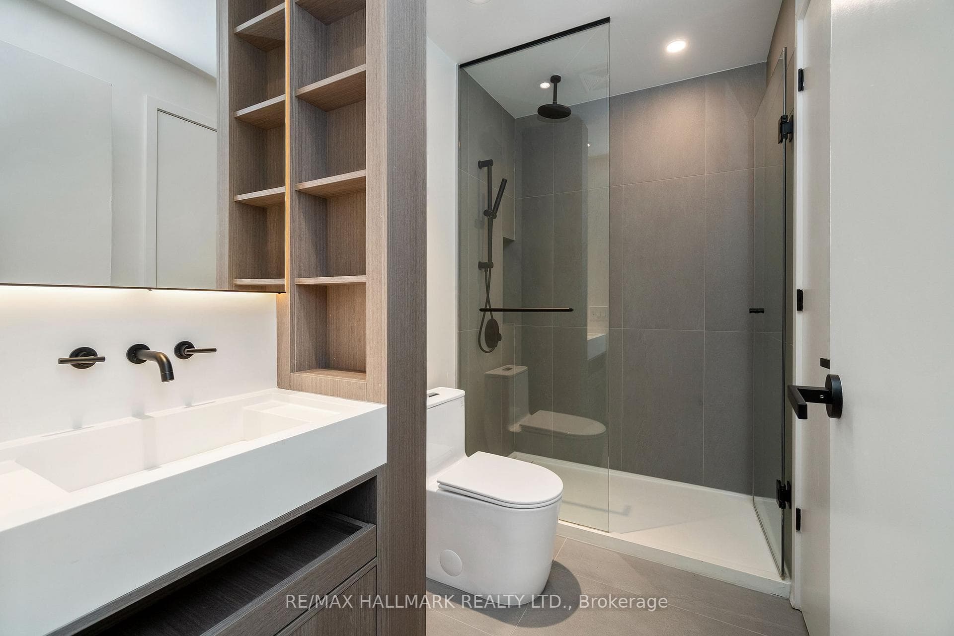 55 Charles Street Unit 1310 photo 14