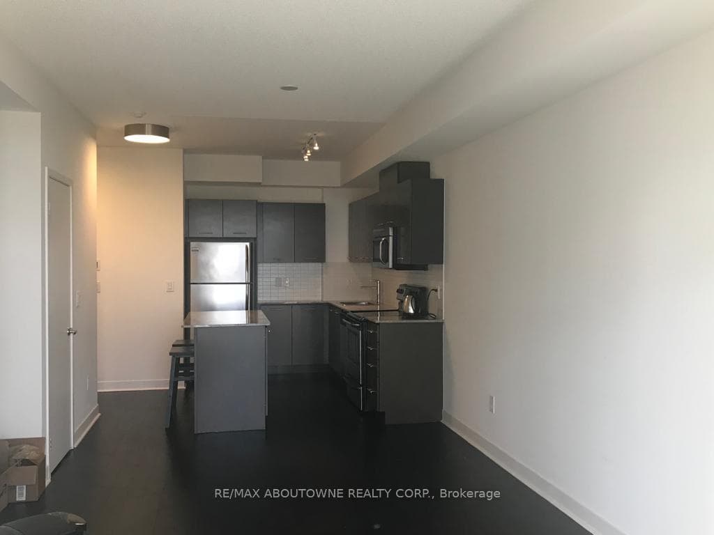 365 Prince Of Wales Drive Unit 907 photo 11