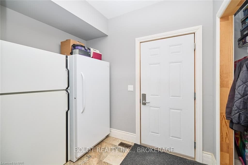 Mudroom from garage