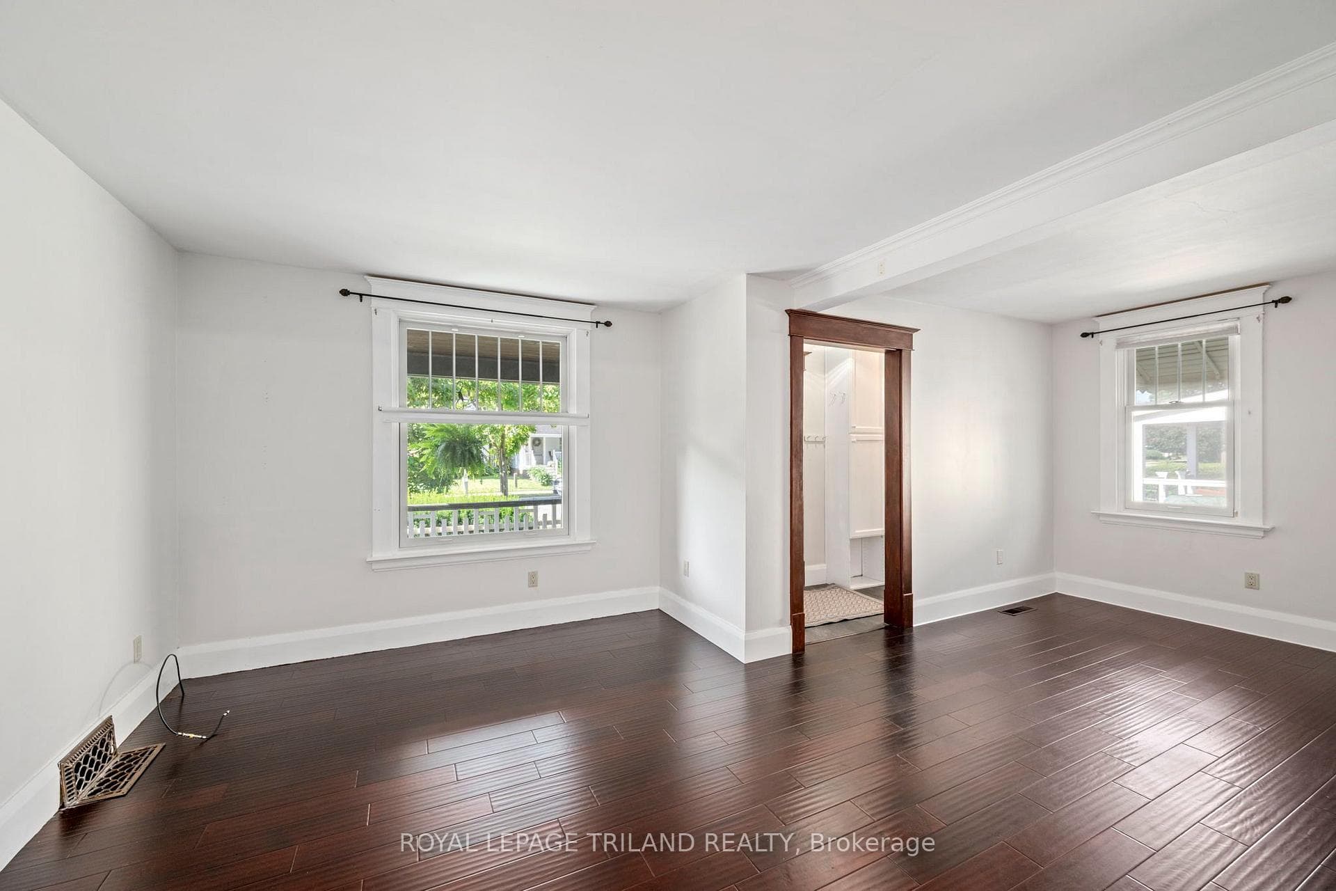 52 Emery Street photo 8
