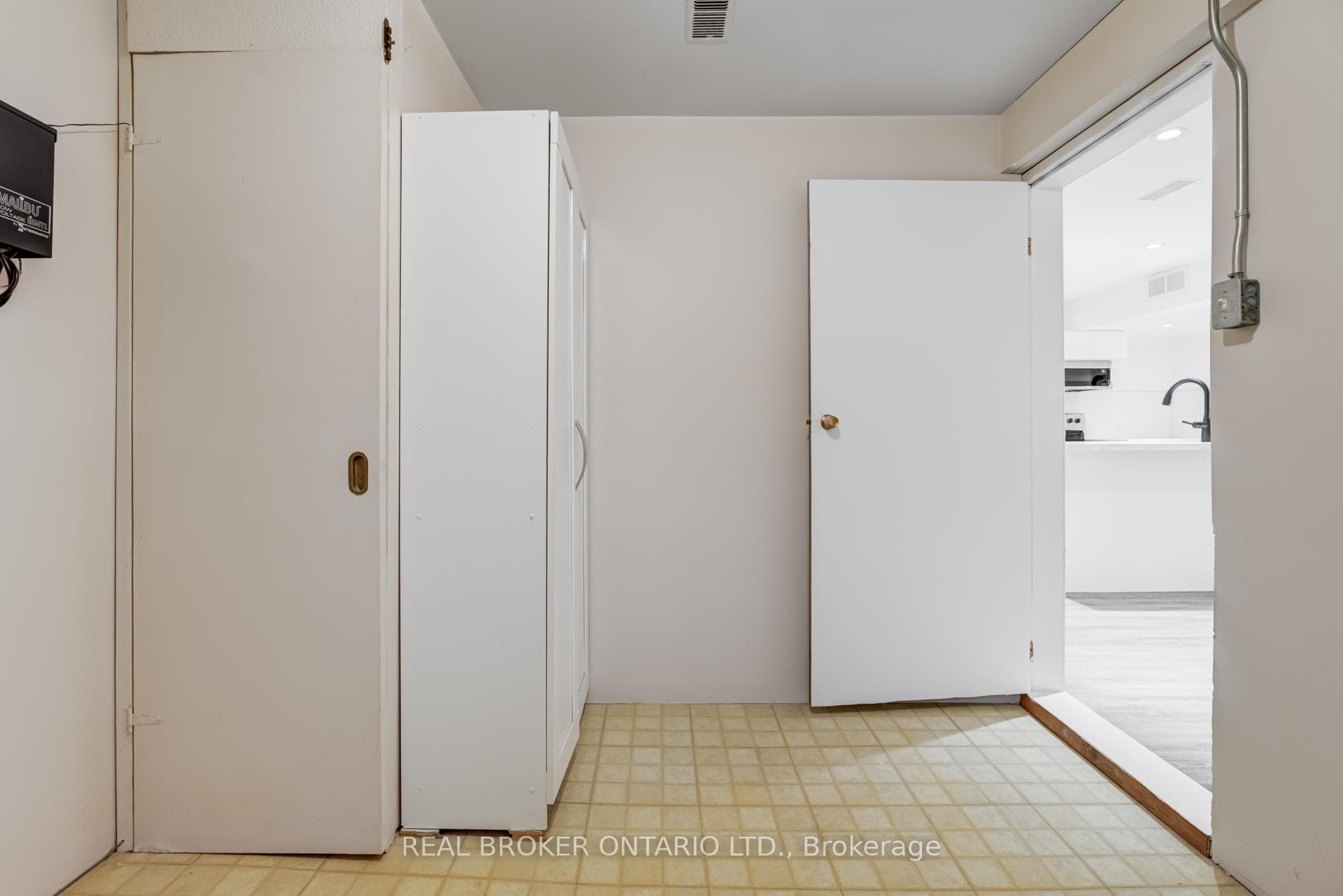 1145 Ridgecrest Avenue Unit Bsmt. photo 26