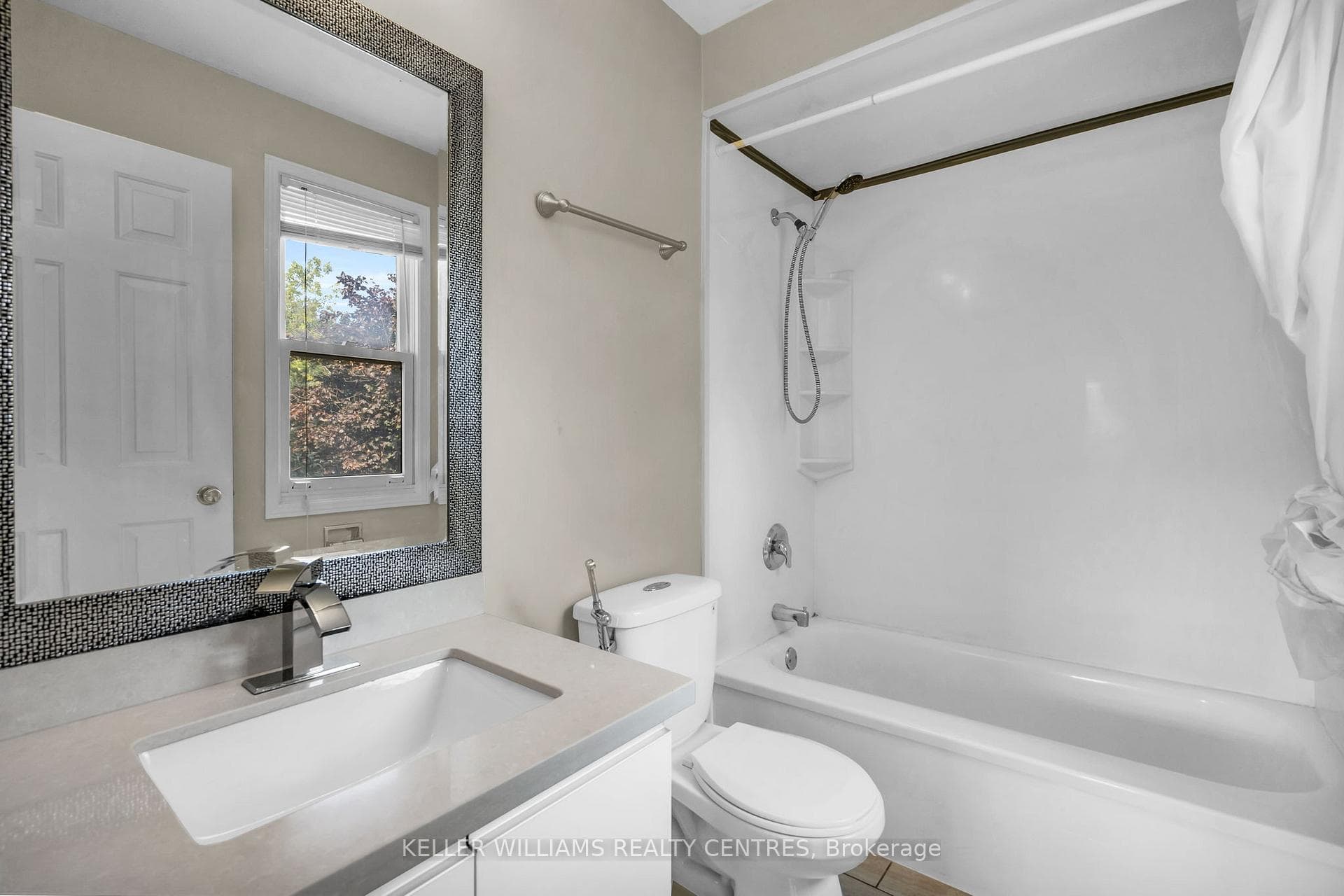 1 Gilbank Drive photo 23