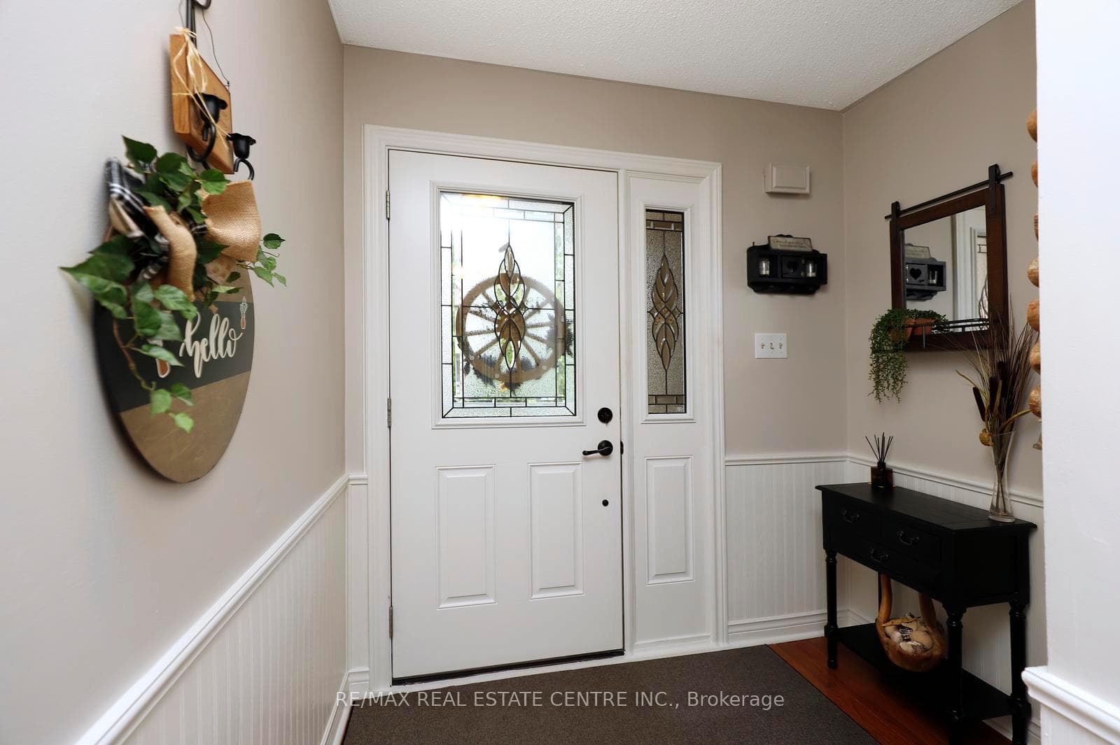 341 Wilson Drive Unit 3 photo 4
