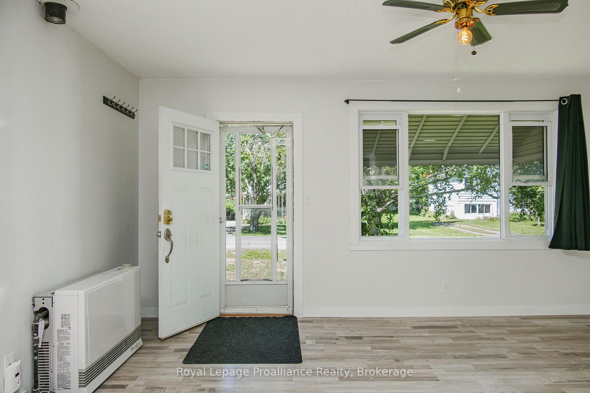 45 Valleyview Crescent photo 13