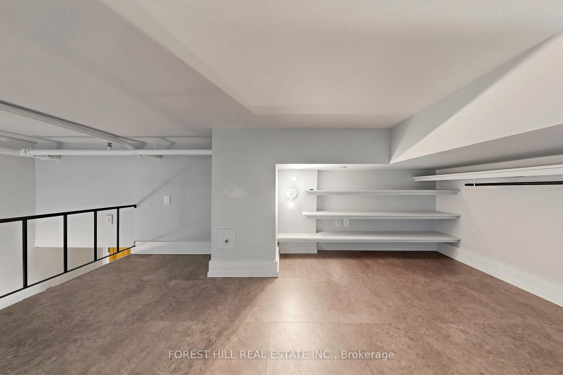 21 Nassau Street Unit 301 photo 24