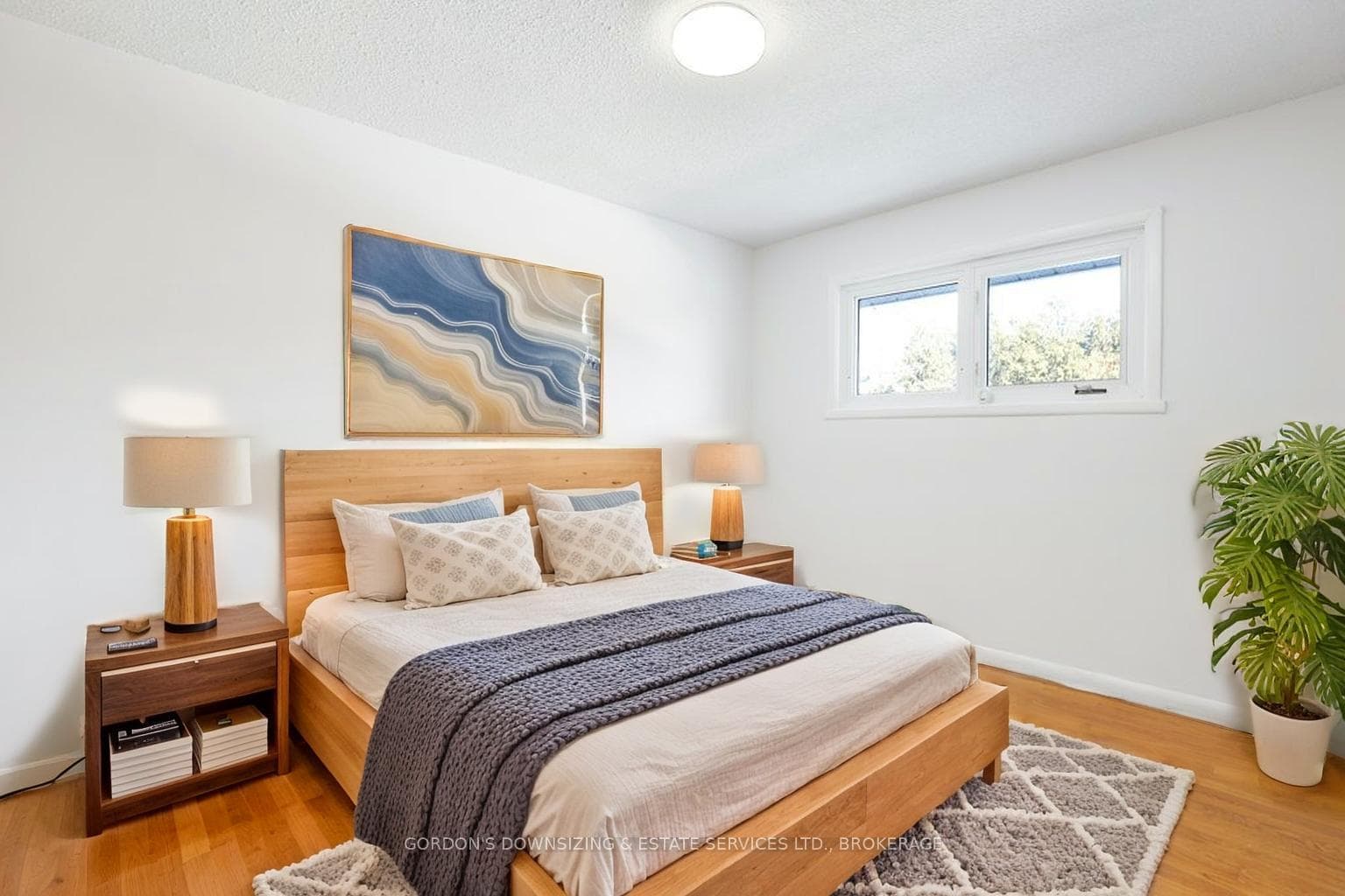 7 Attwood Crescent photo 27