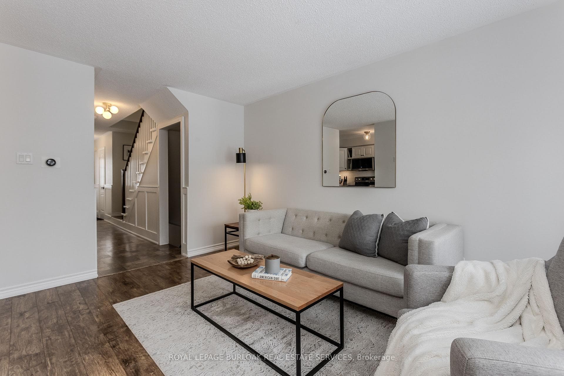12 Thornlodge Drive photo 8
