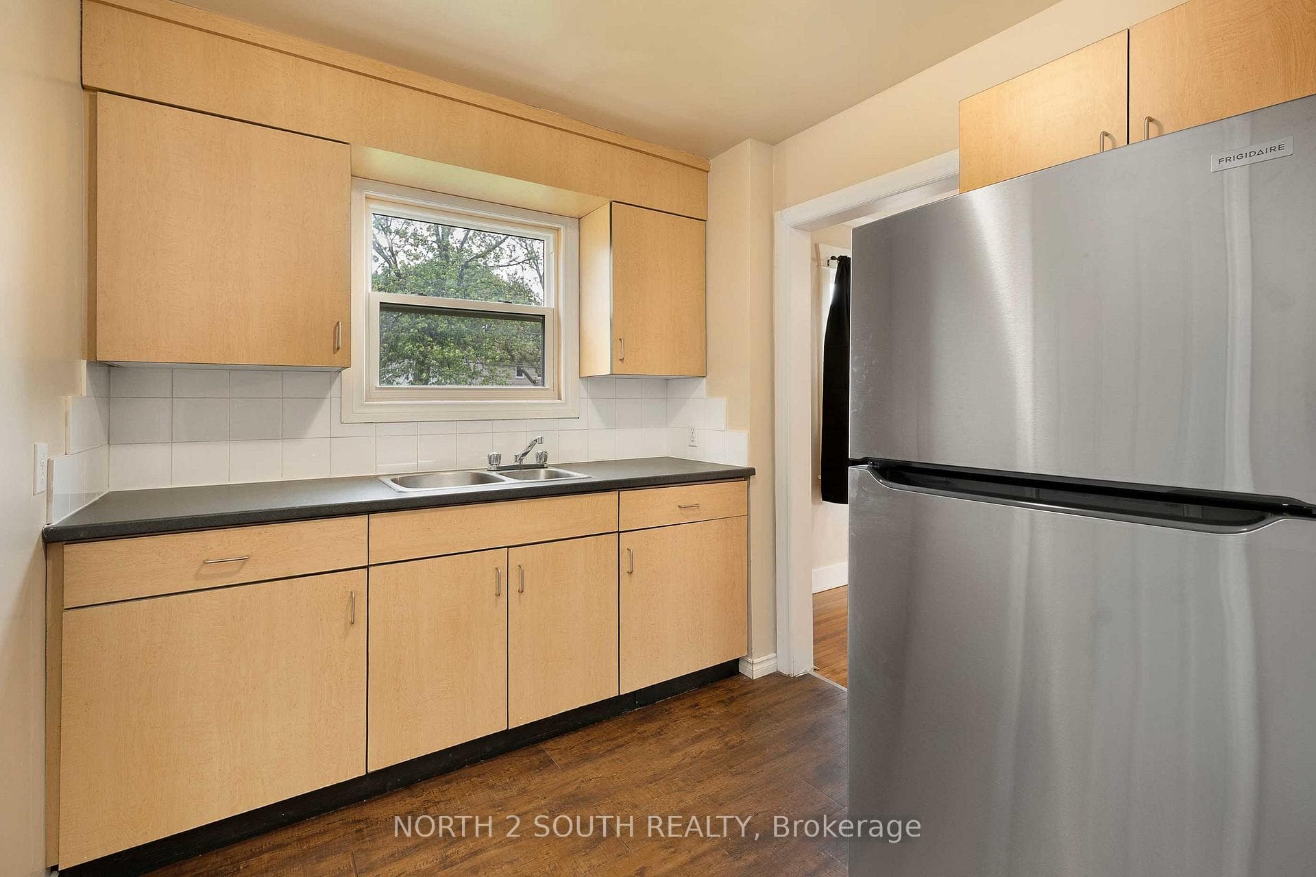 1604 Bruce Avenue photo 12