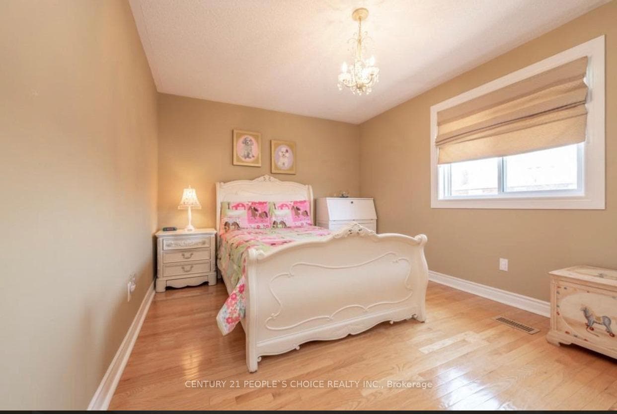 5308 Swiftcurrent Trail photo 12