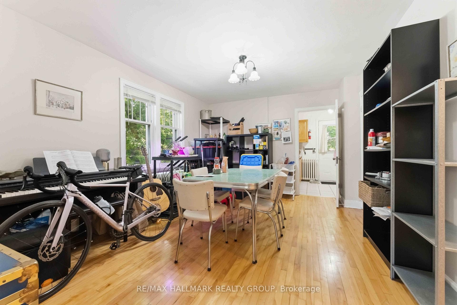 1079 North River Road Unit 1 photo 6