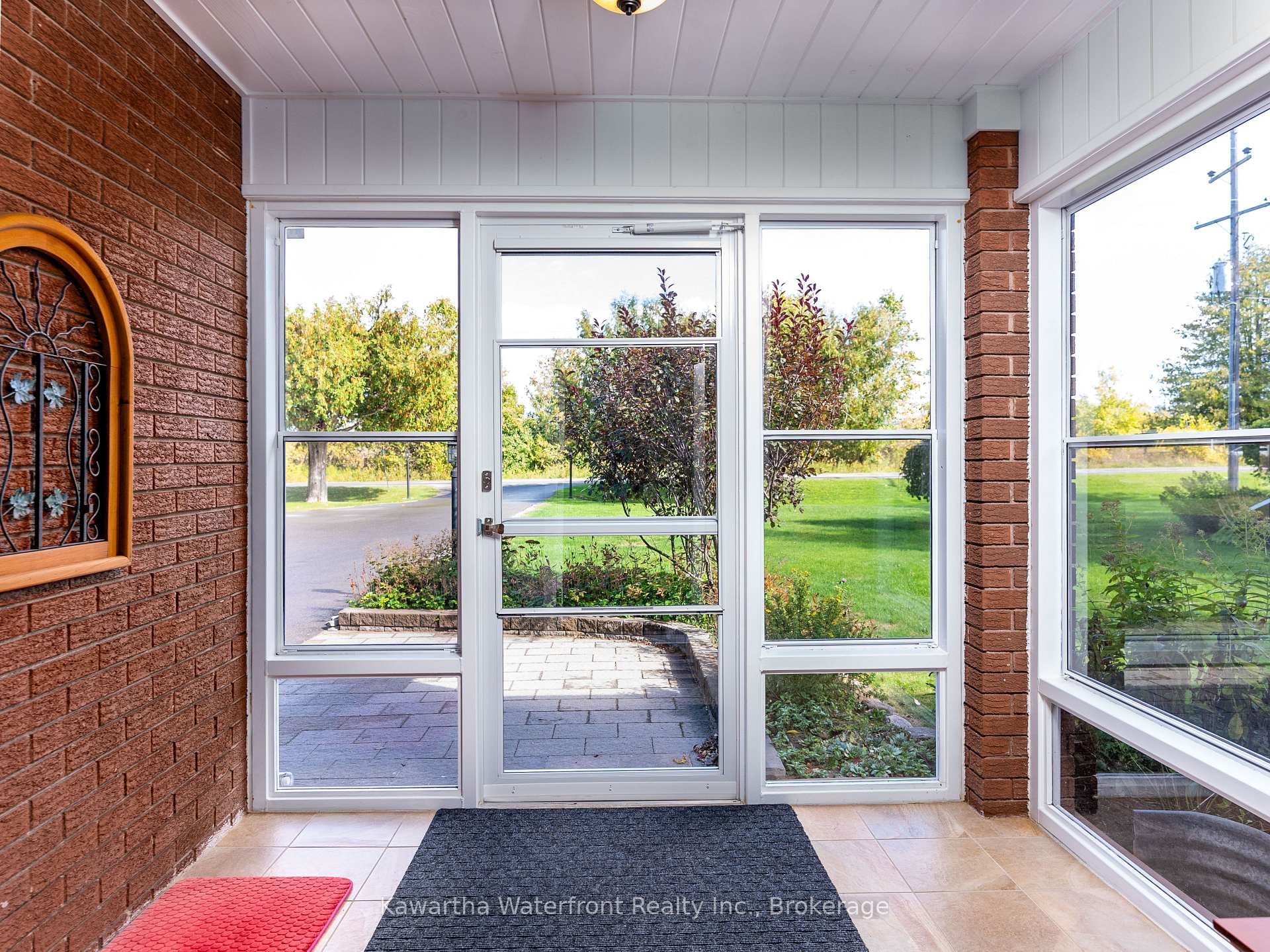 Porch/Mud Room