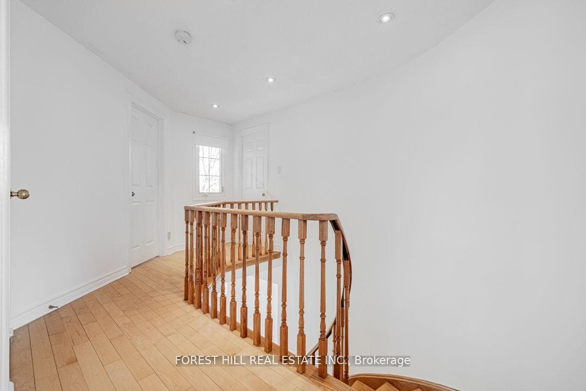 117 Eleanor Circle photo 15
