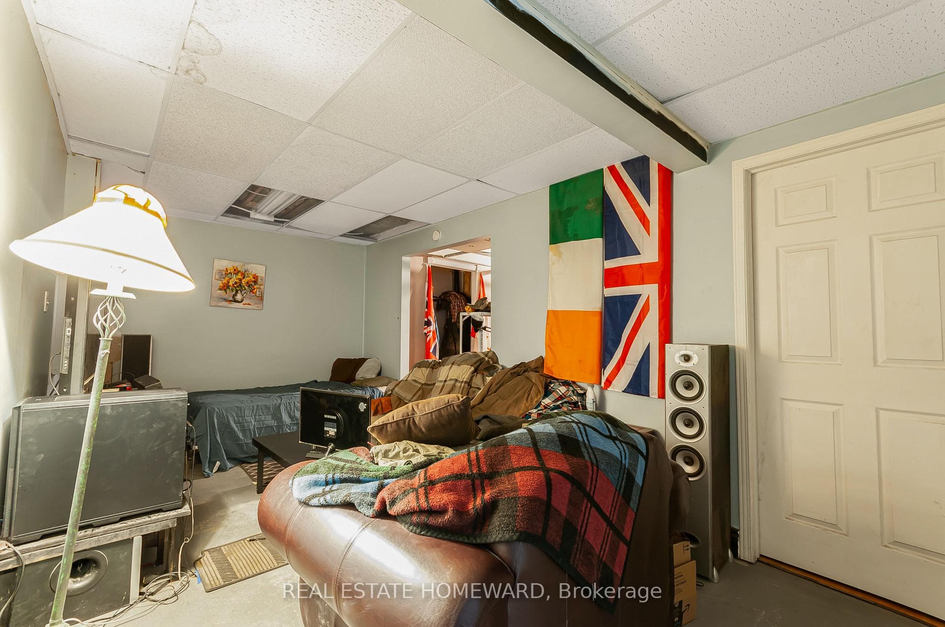 2928 118 Highway photo 22